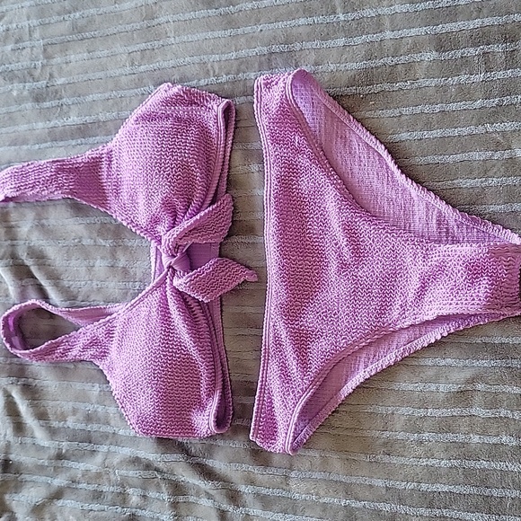 Bathingsuit New - Picture 1 of 3